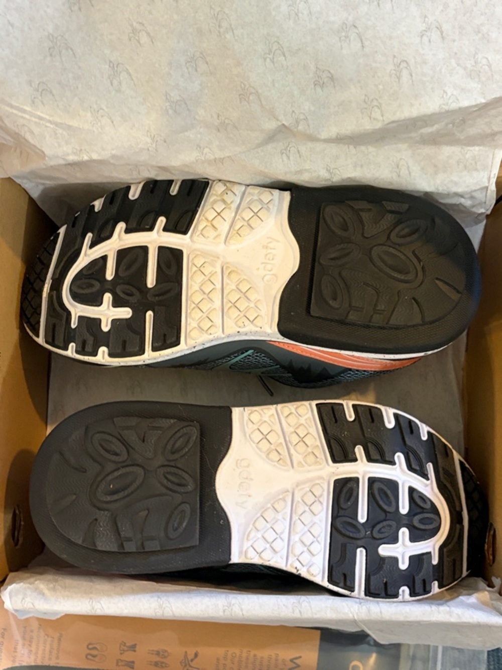 Gdefy Gray Mesh Walking Shoes with Coral and Mint Accents - Picture 5 of 7